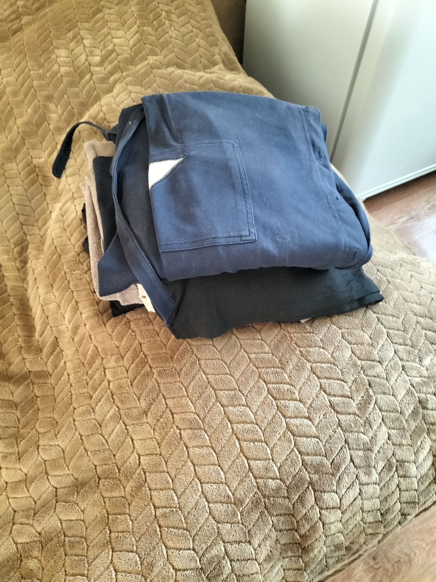 Продам вещи женские р 50-54