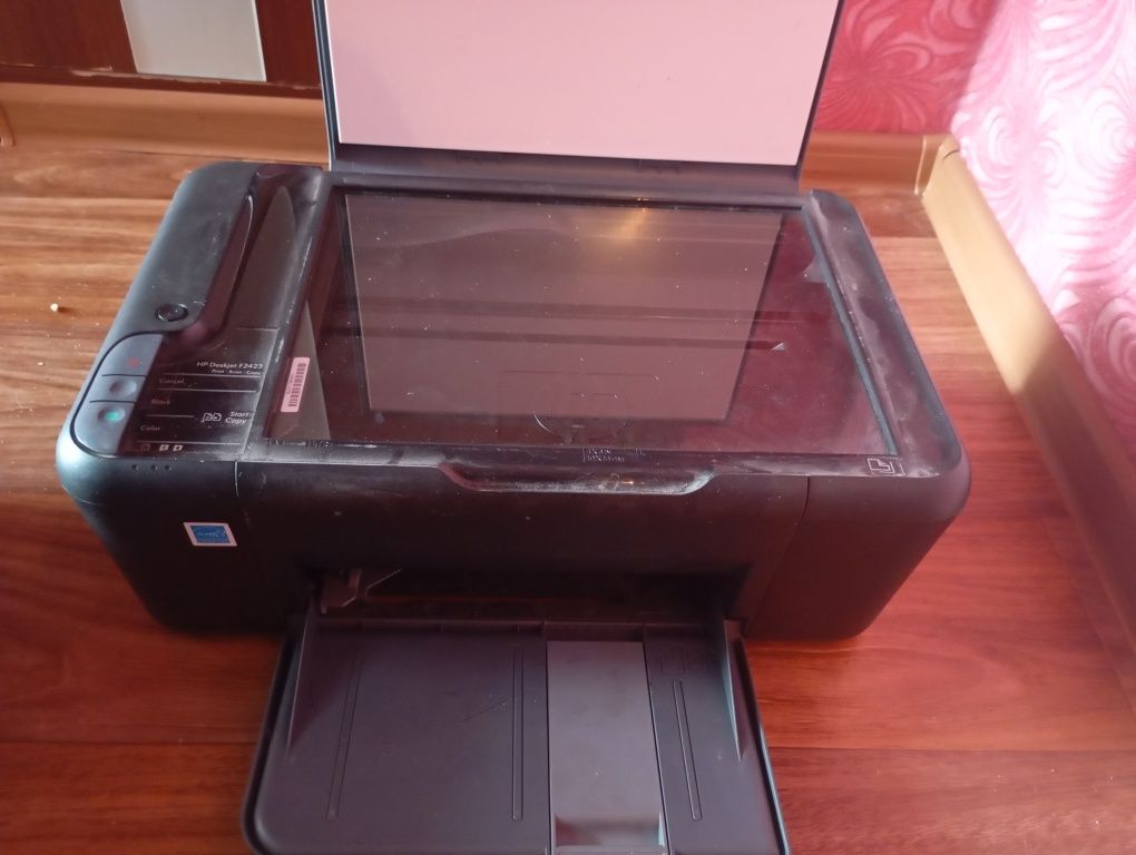 Продам принтеры, цена-10000