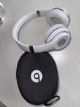 Продам беспроводные наушники beats solo3