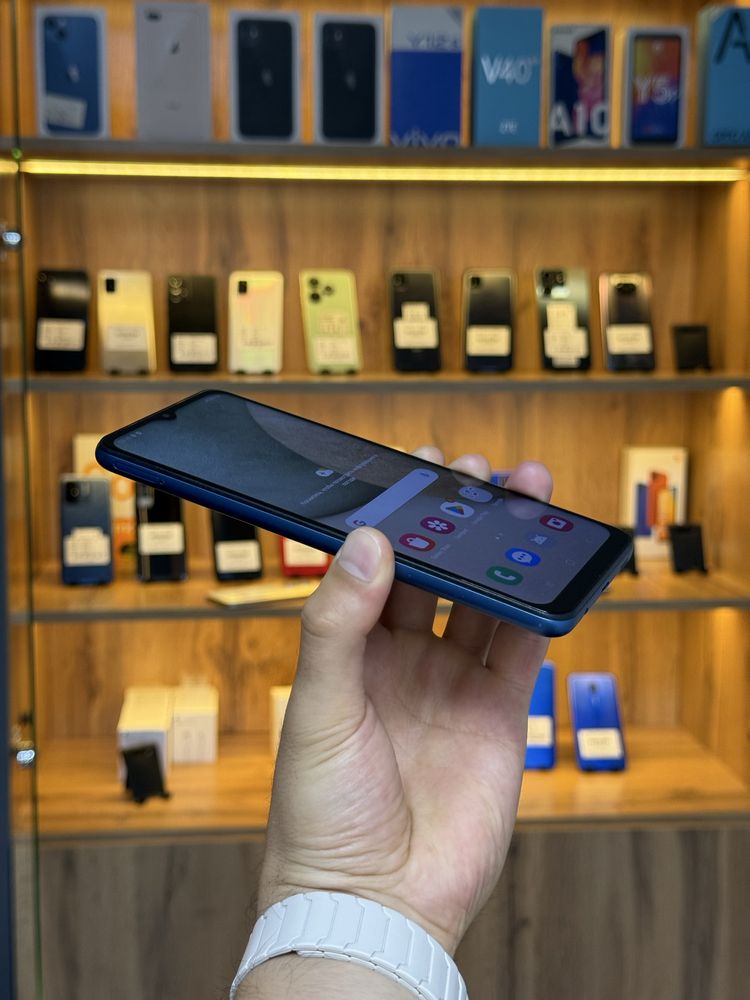 Samsung Galaxy A12