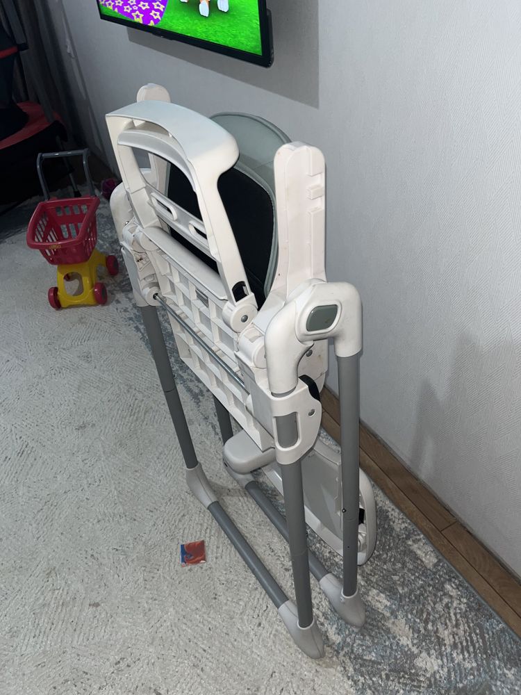 Продам стул для  кормления