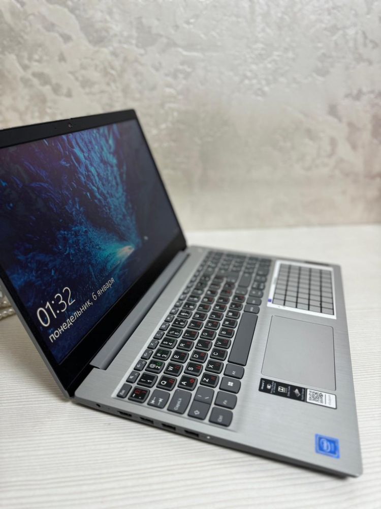 Ноутбук, Lenovo