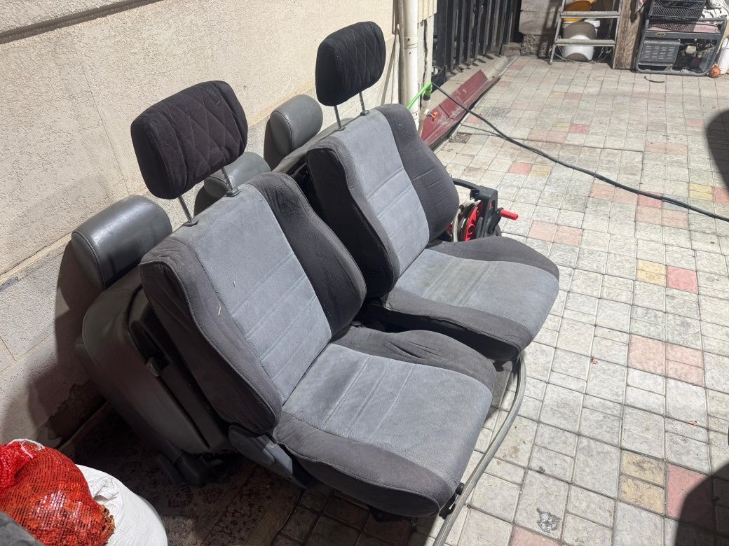 Сиденья передние от toyota land cruiser prado 78/76/70. Все механизмы