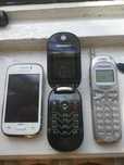 Телефоны Samsung, Motorola, Panasonic. Не включаются. Для коллекции.