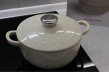 Продам кастрюлю SMEG