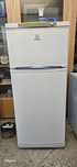 Продам холодильник Indesit