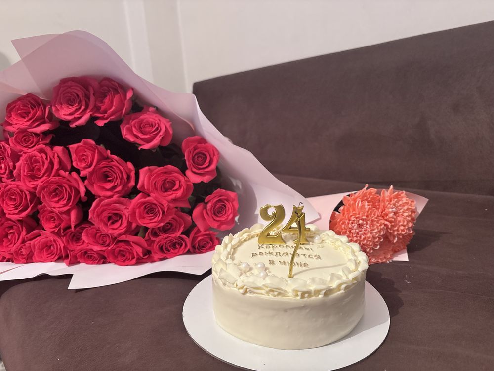 Цветы роз голландские 33 шт