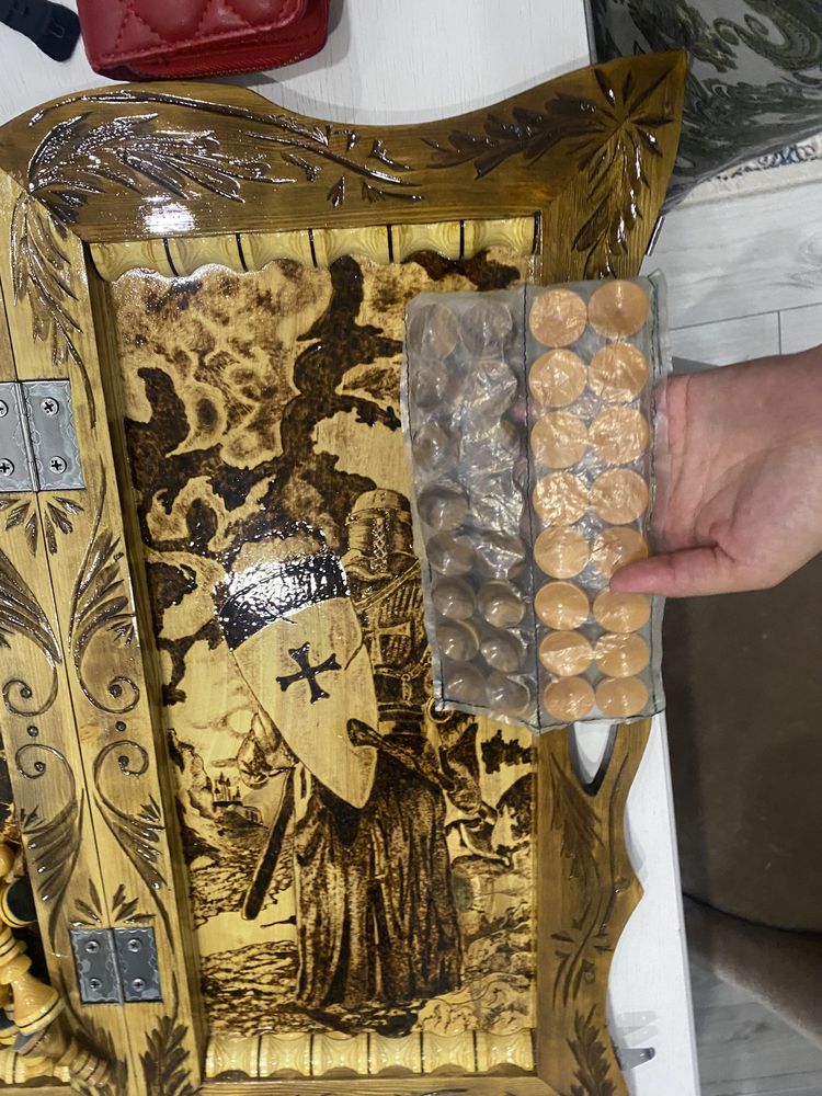 Продаю шахмат