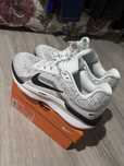 Nike Крассовки размер 41