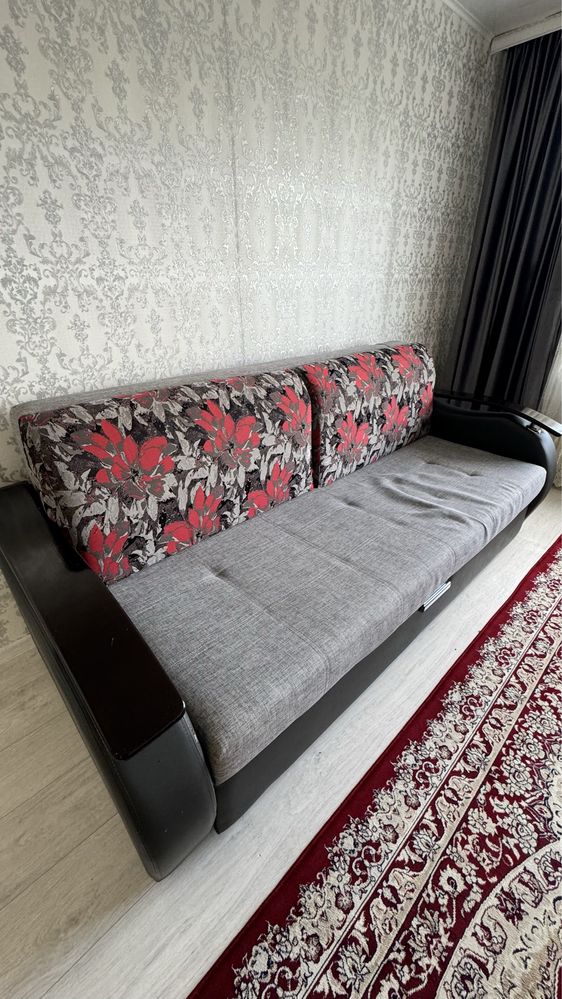 Продается диван. 45000