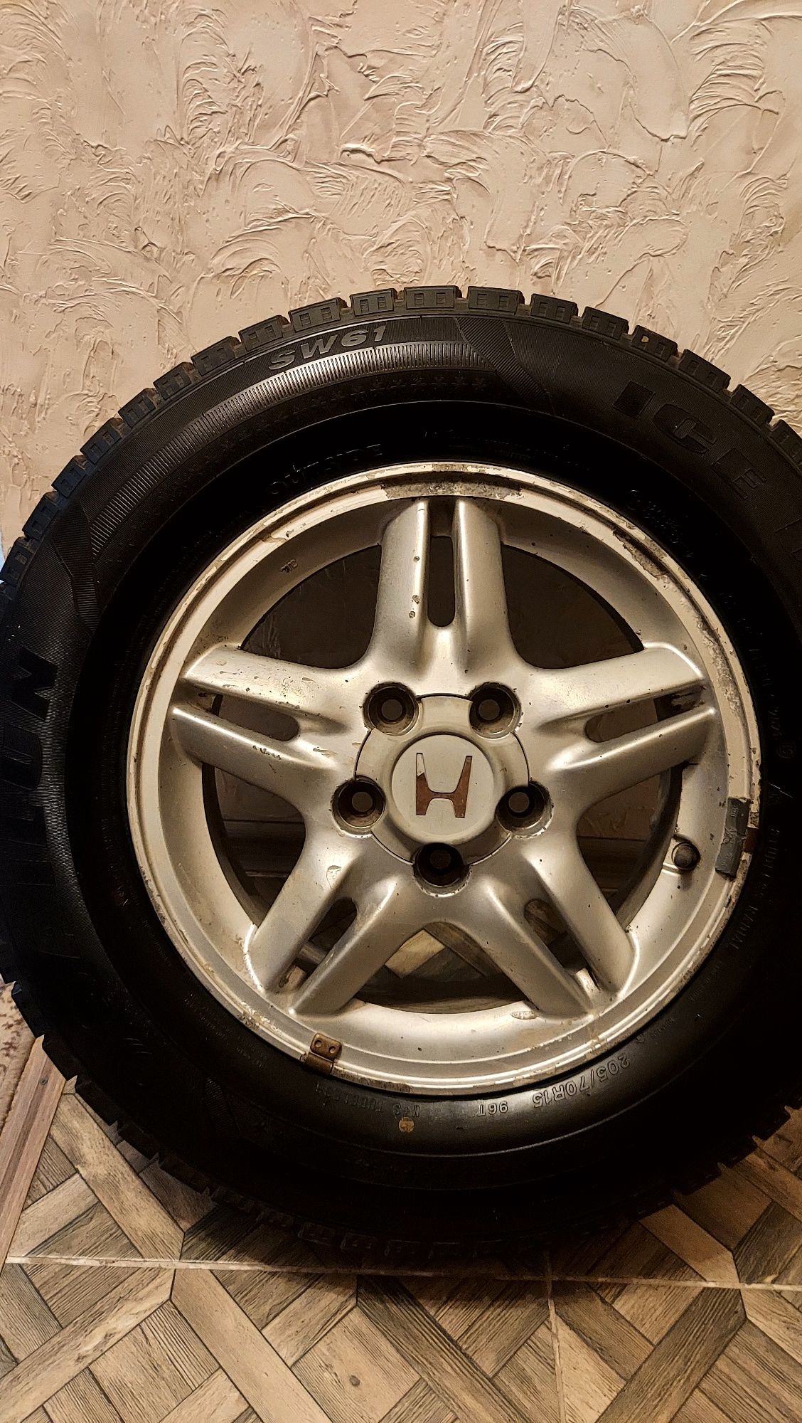 Диски с резиновый на Honda CR-V 205/70/R15