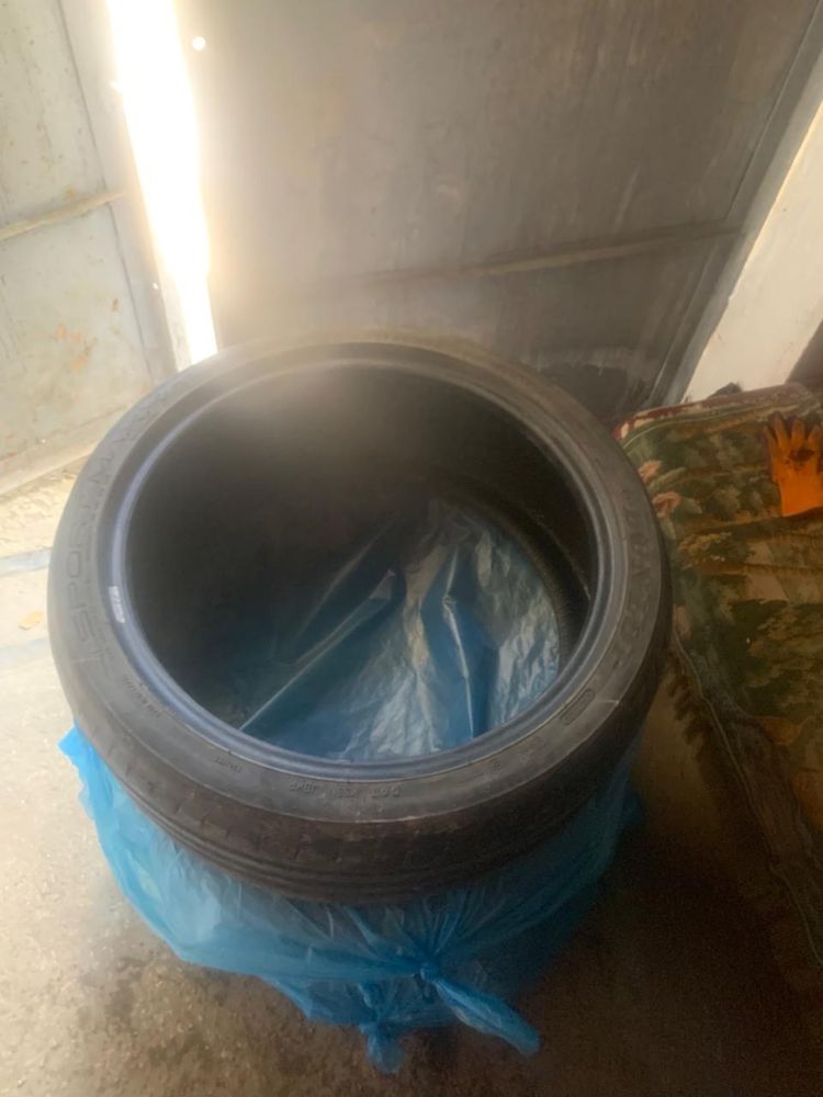 225/40R18 резина