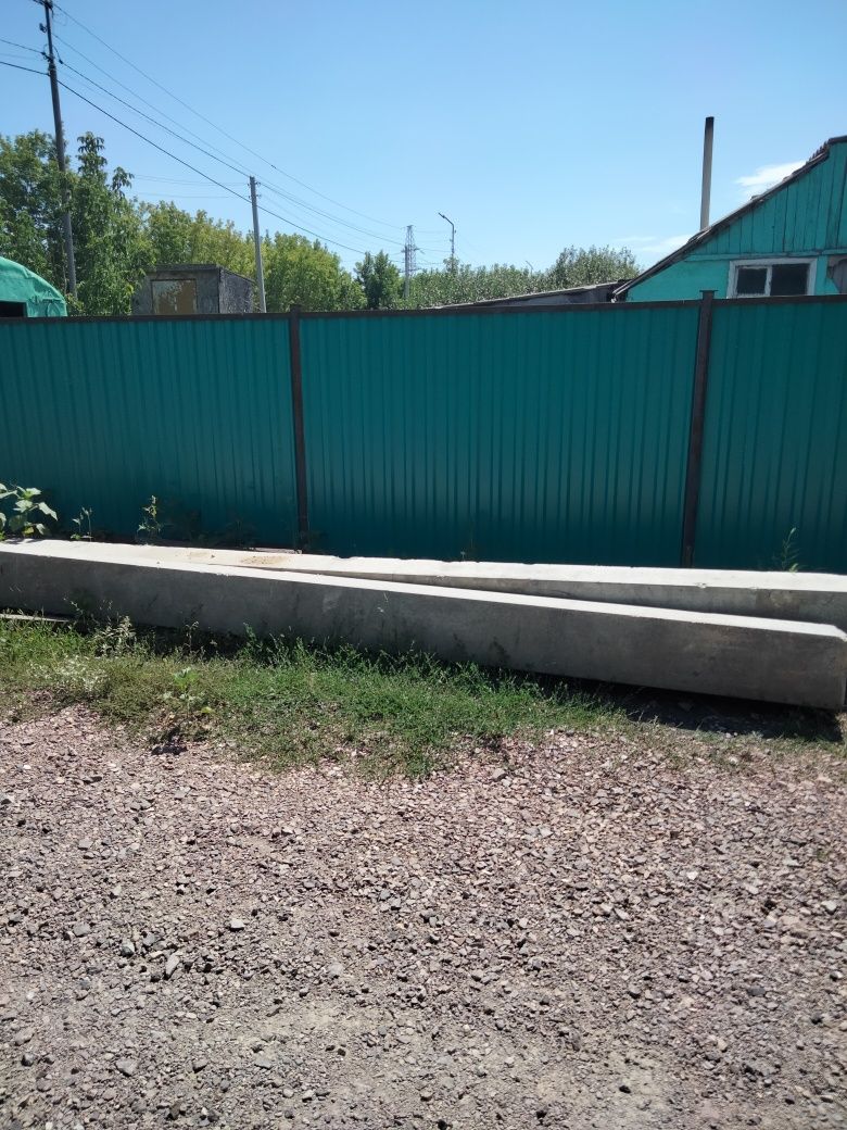 Продаю столбы Ж/Б