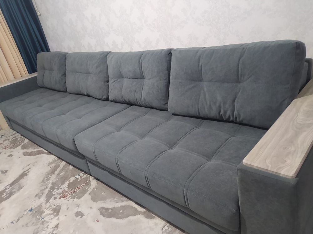 Продам диван для гостиной