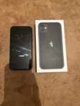 Продеатся Iphone 11 , емкость 75 память 128