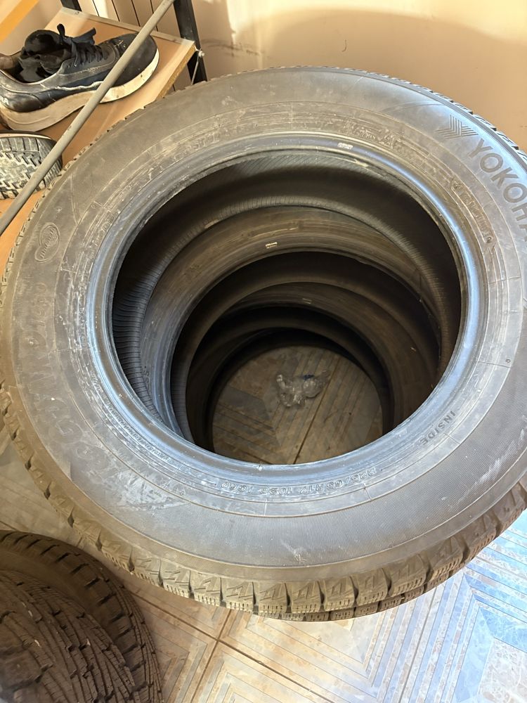 Yokohama 225/65 R17 102Q