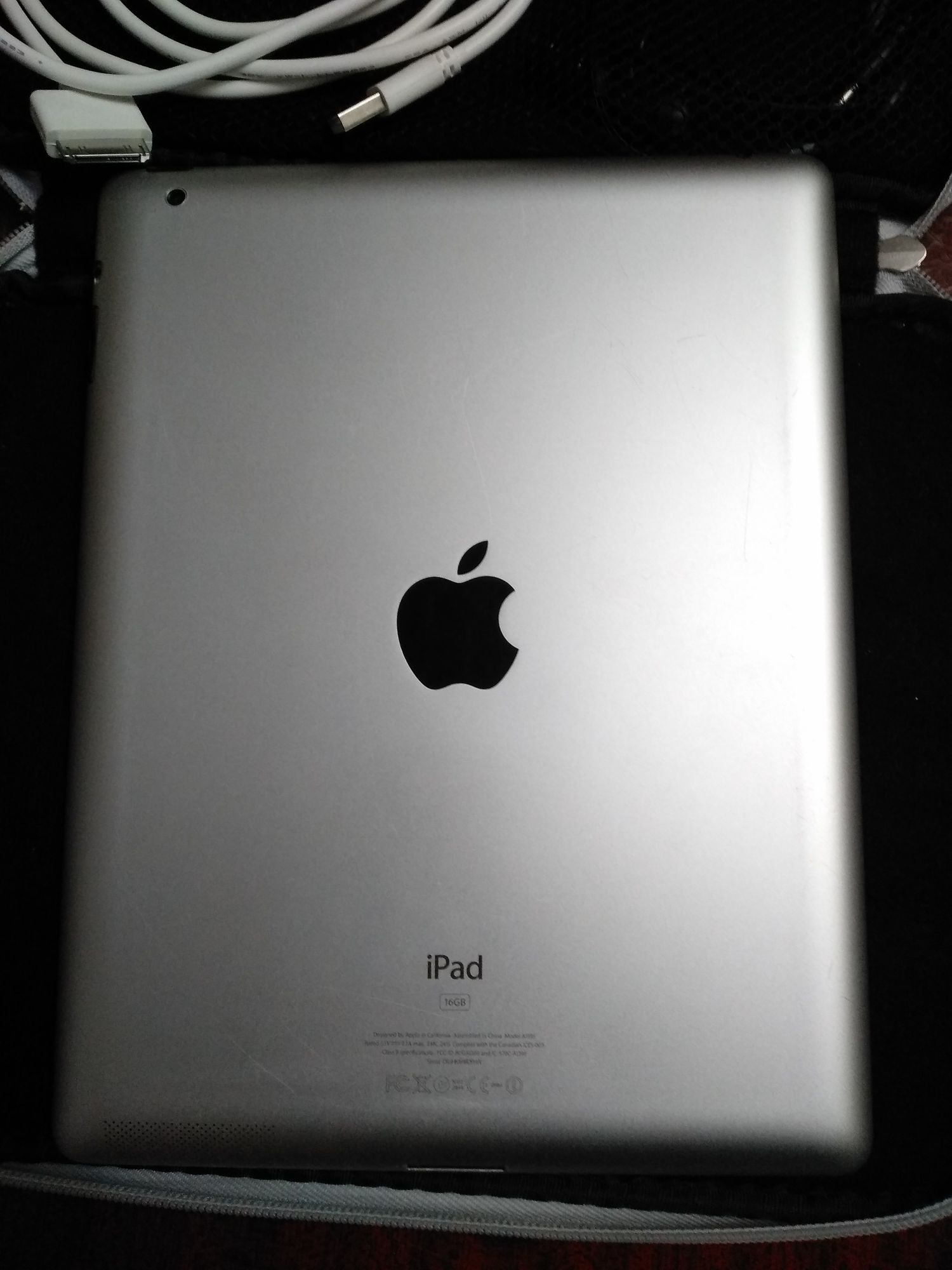 Продам ipad 16gb