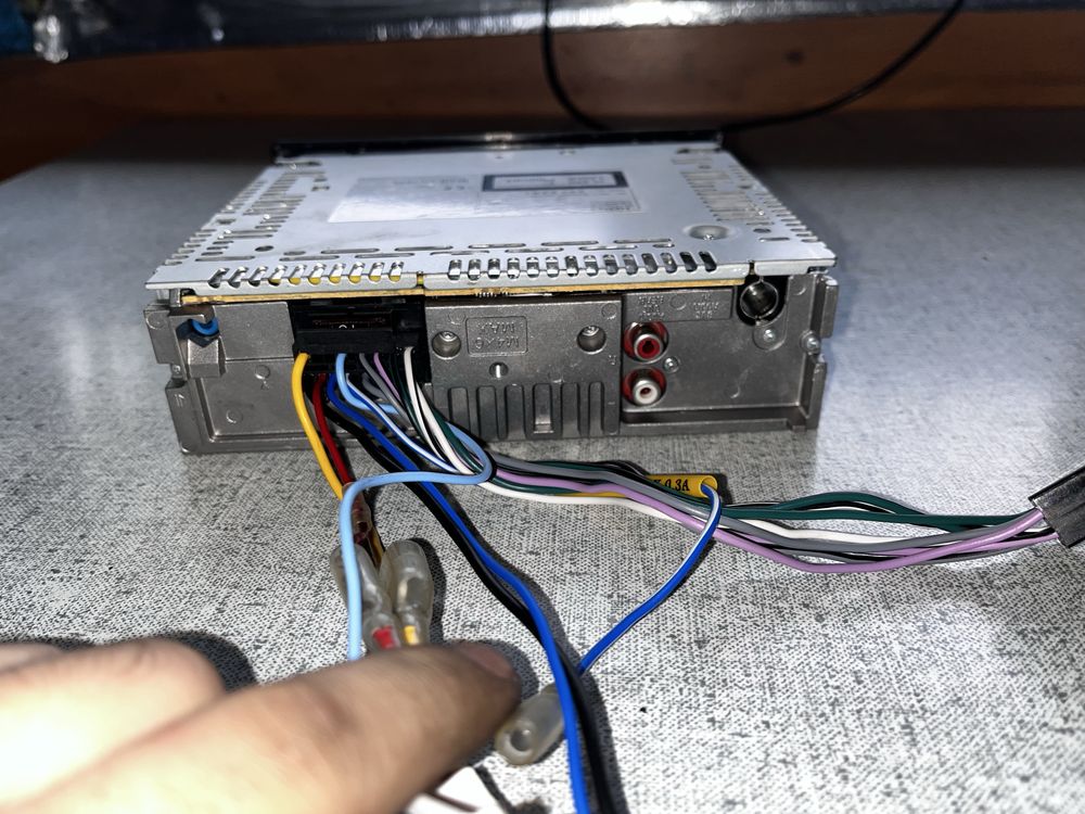 Магнитола Sony CDX-S2000