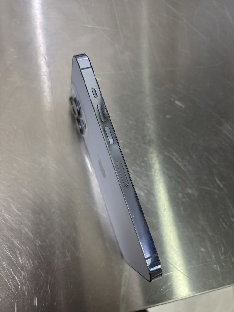 Продам iPhone13 pro 128gb