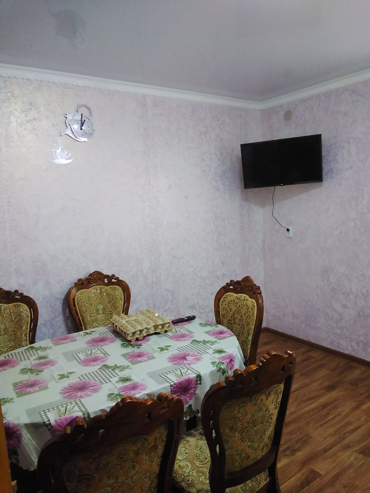 Продам дом рядом с горами