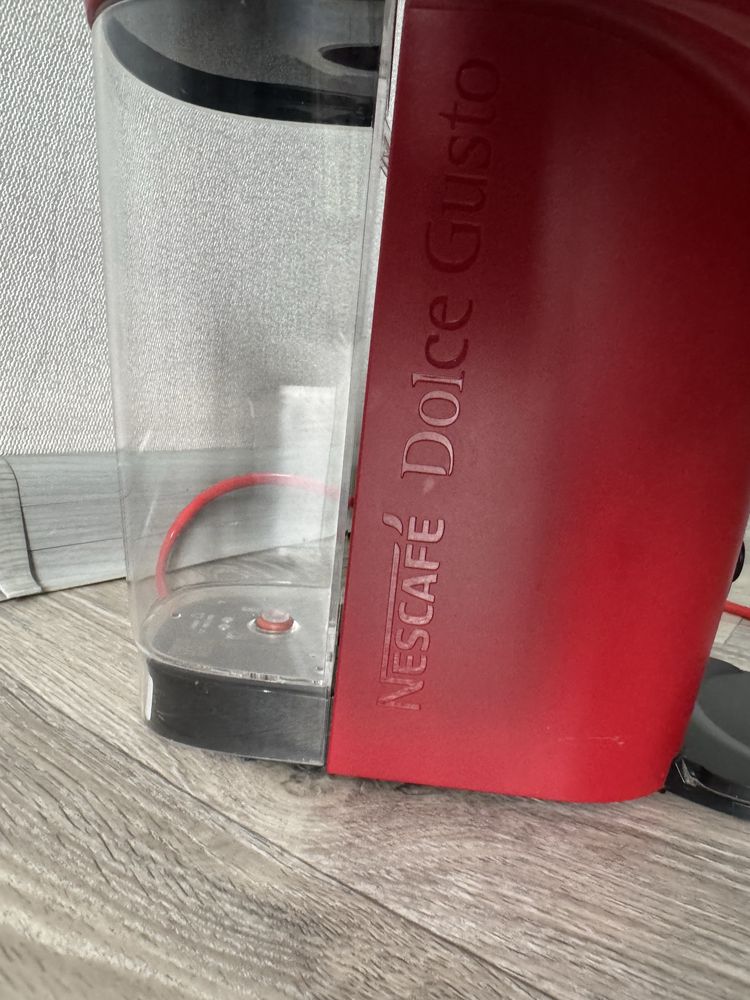 кофемашина Nescafe Dolce Gusto Coffee