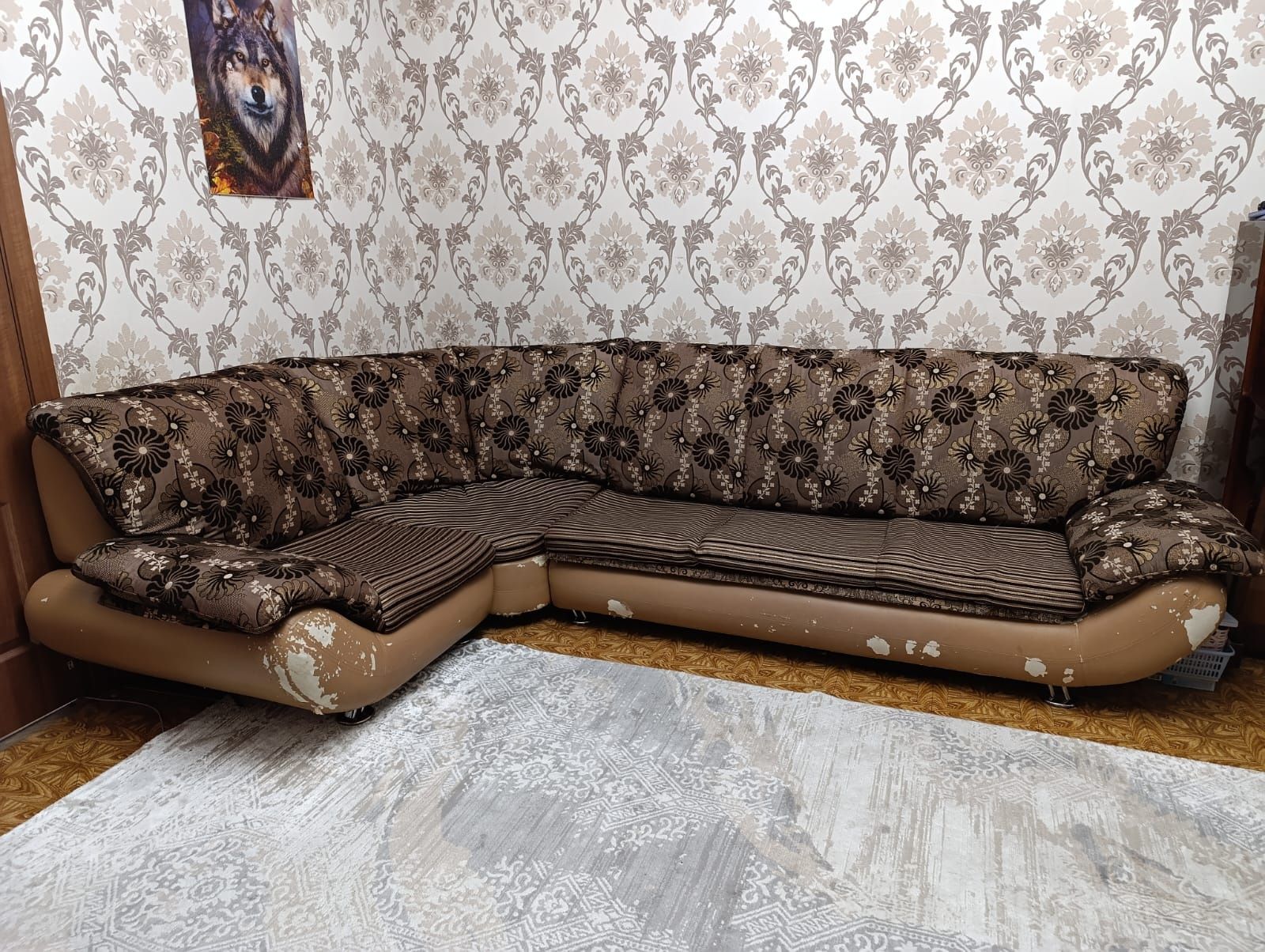 Диван б/у угловой+кресло