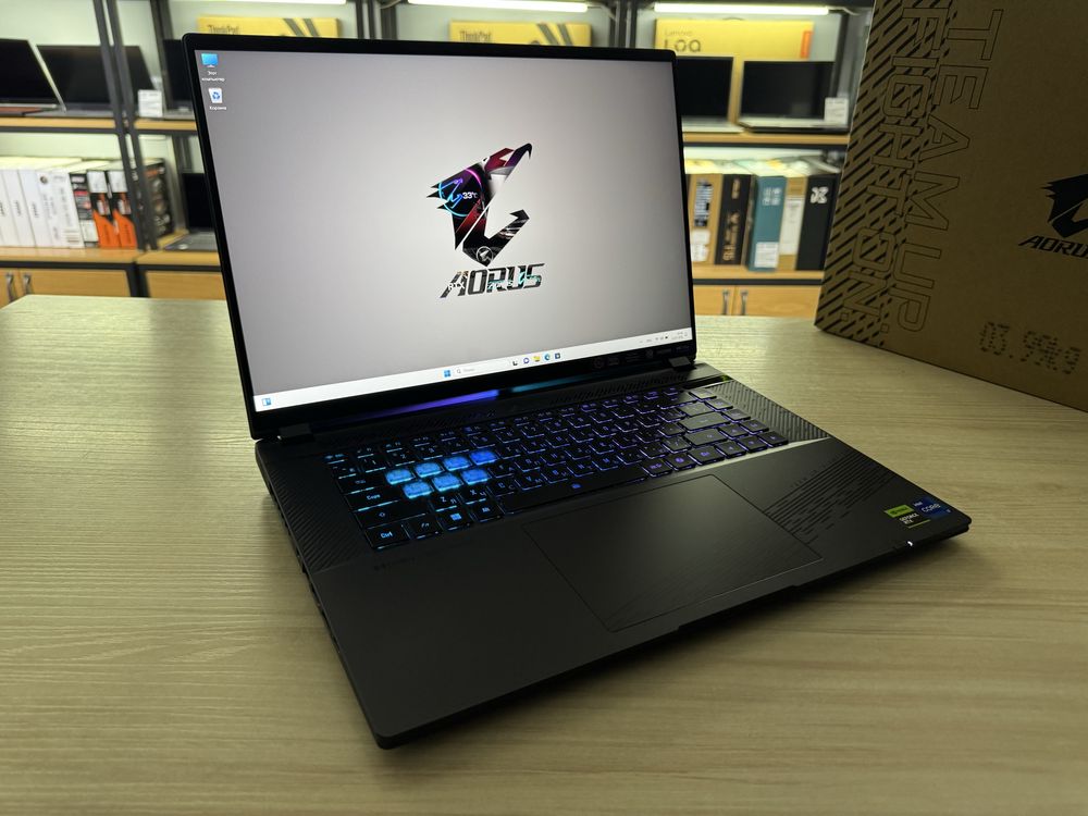 Gigabyte Aorus 16X | Intel Core i7 13650HX / RTX4060 | Игровой ноутбук