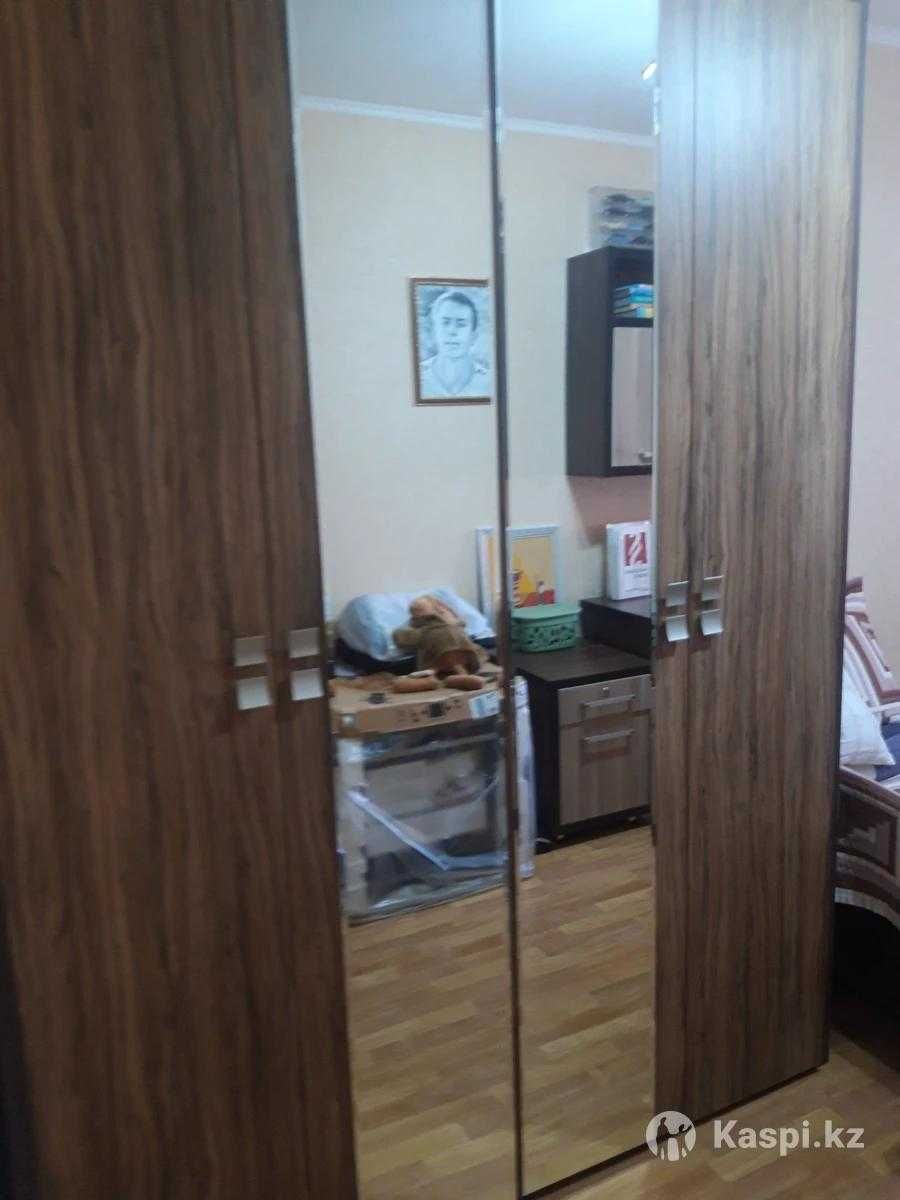 Шкаф для одежды  80 000