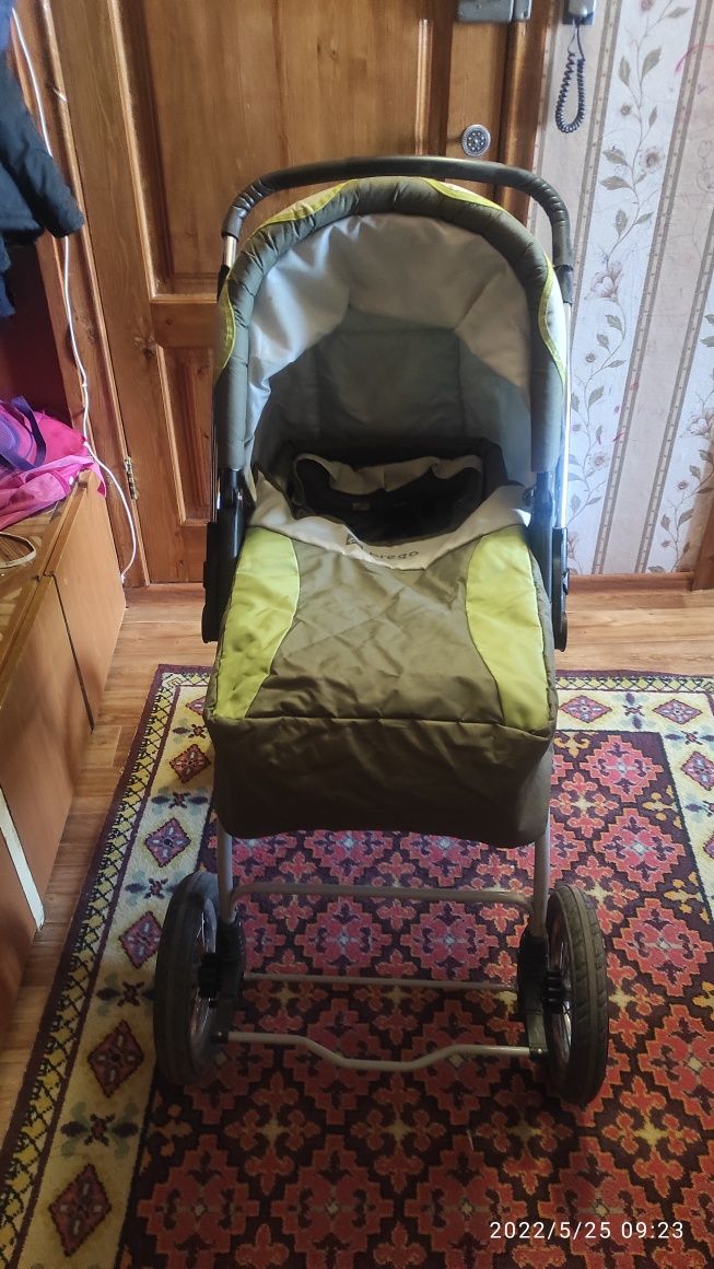 Коляска Prego почти новая