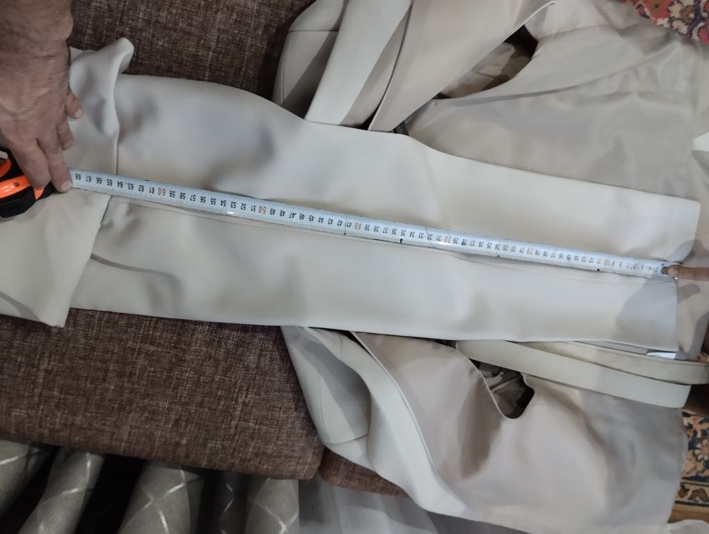 Продам костюм 44 тройка бу