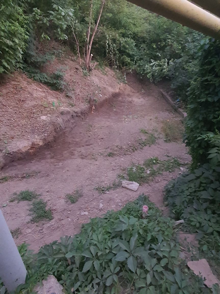 Отдам бесплатно землю и глину с дачи медеуский район