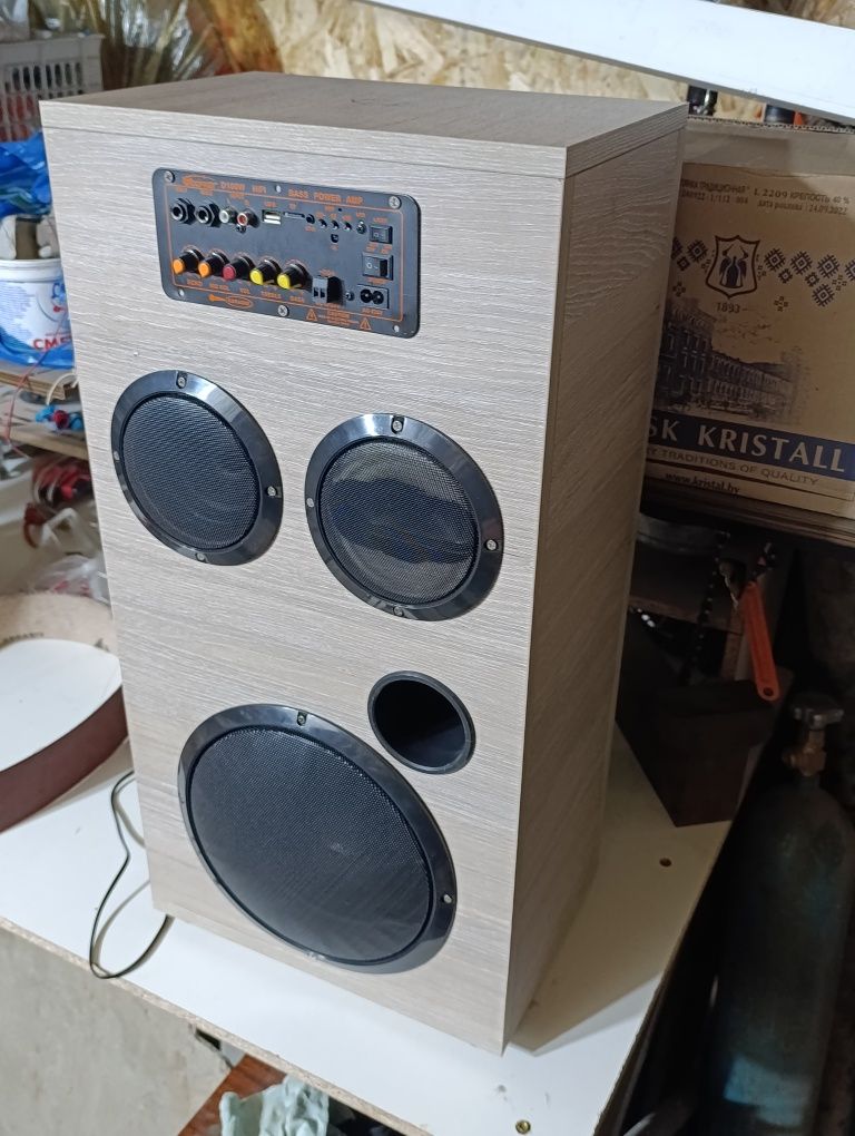 Колонка музыкальная