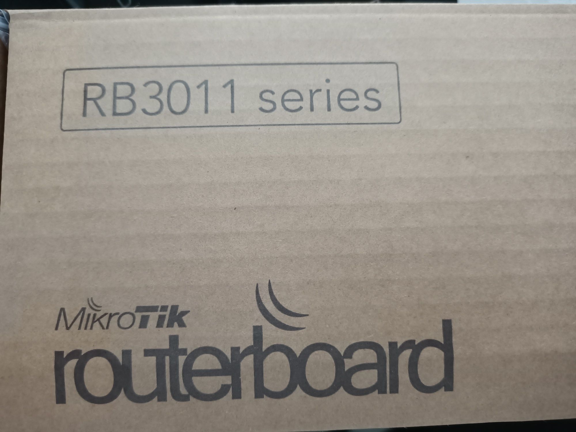 Mikrotik rb3011 series
