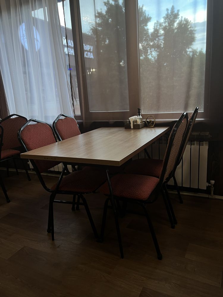 Продаются столы и стулья