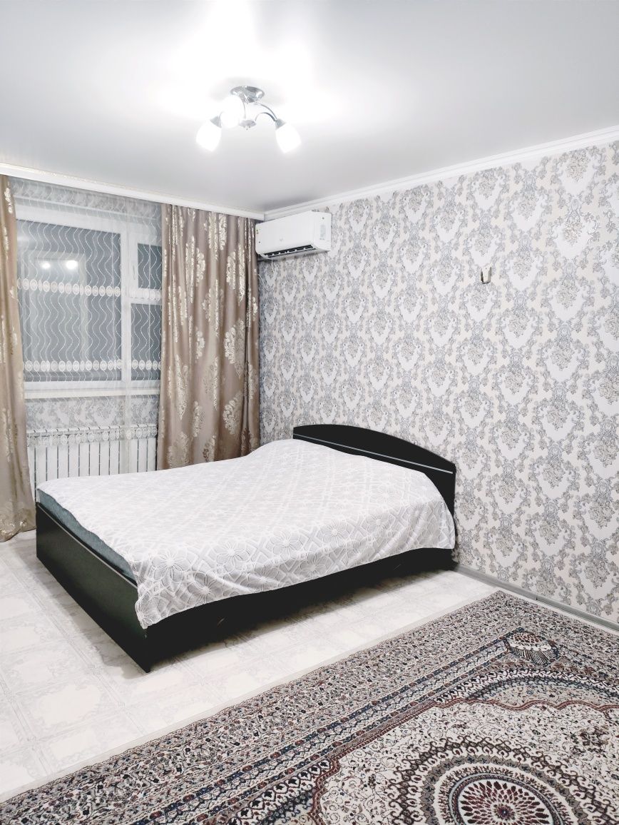 Посуточно 1-ком.кв., 8 мкр. 101 стрел.бригады 13/1, SMART TV