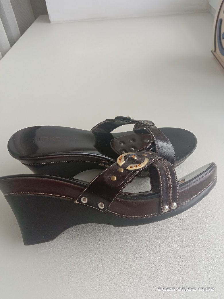 босоножки продам