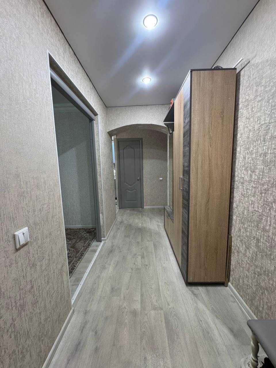Продам 2 к.кв. по Жургенова