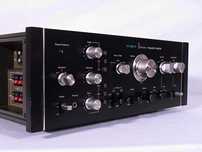 Усилитель SANSUI AU-9900 (выпущен в 1975 году)