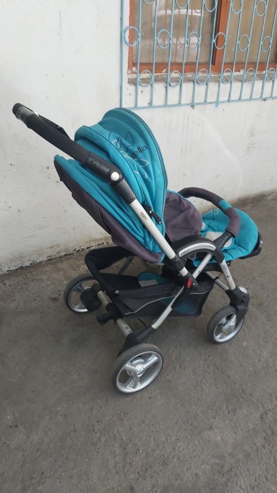 Продам детскую коляску