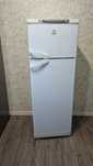Продам холодильник Indesit б/у
