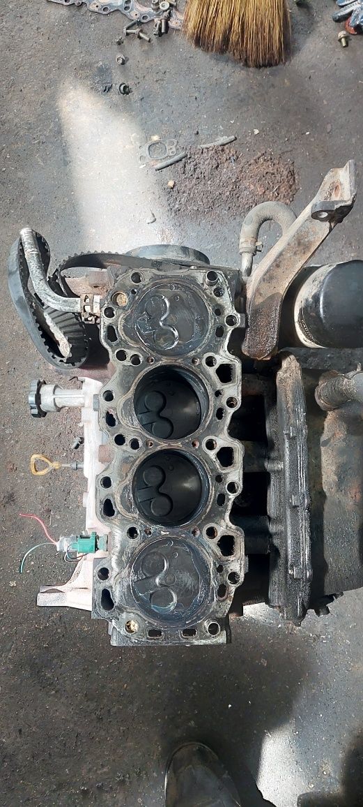 Шатуны, поршня на  2C, 3C-TE. Toyota. Дизель. СТАНДАРТ!!!