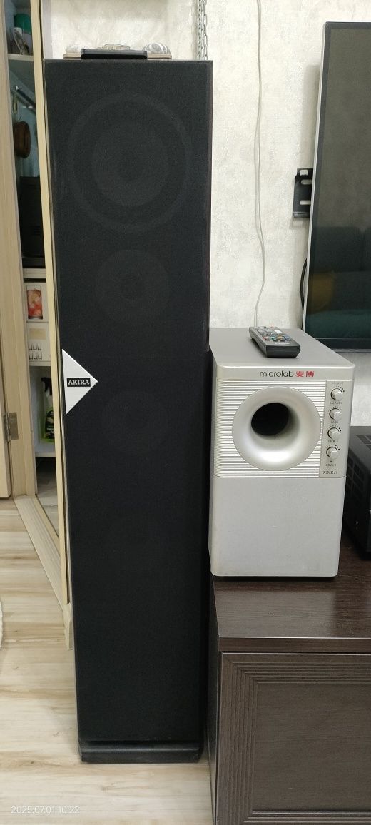 Домашний кинотеатр Yamaha RX-V379 ресивер
