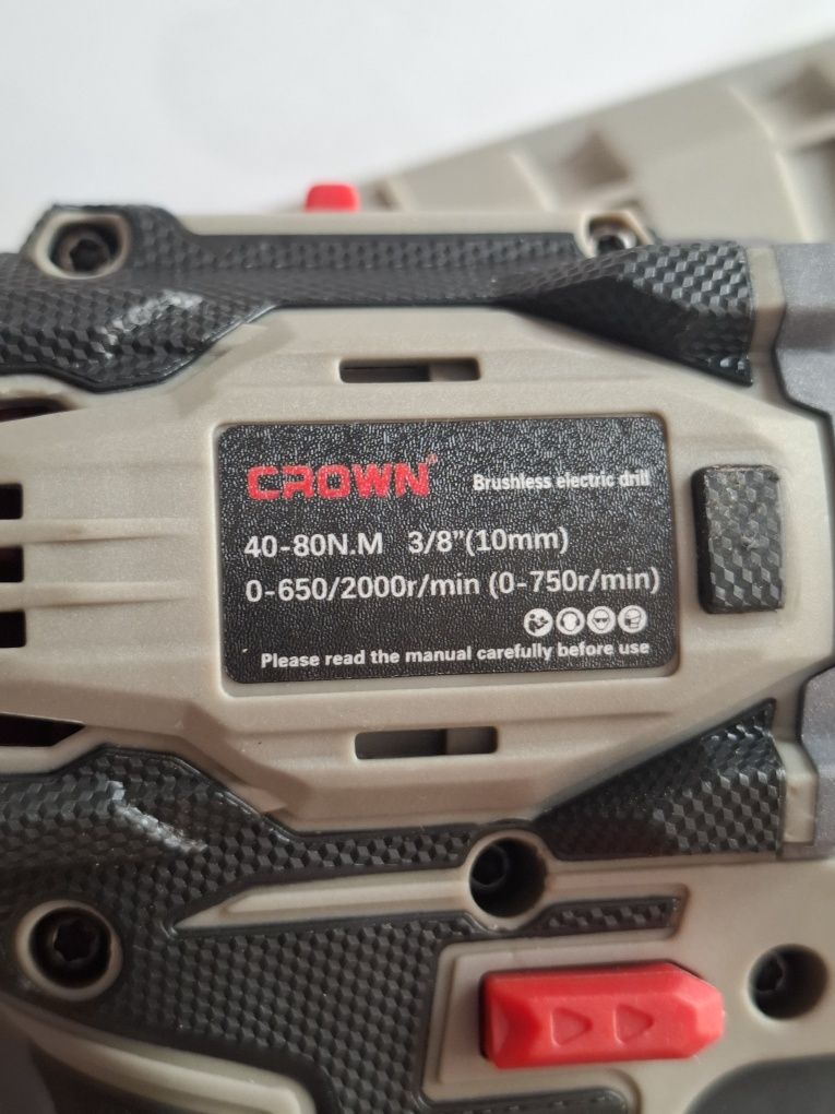 Продам Новый Crown Шуруповерт ударный без щеточный
