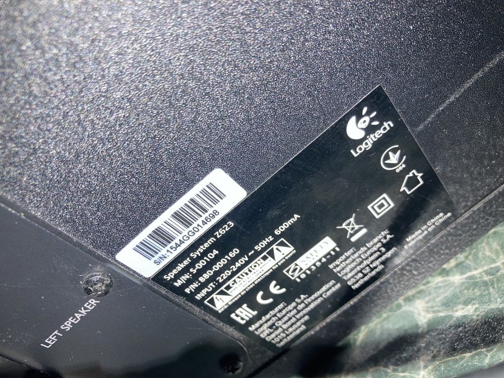 Продам колонки Logitech