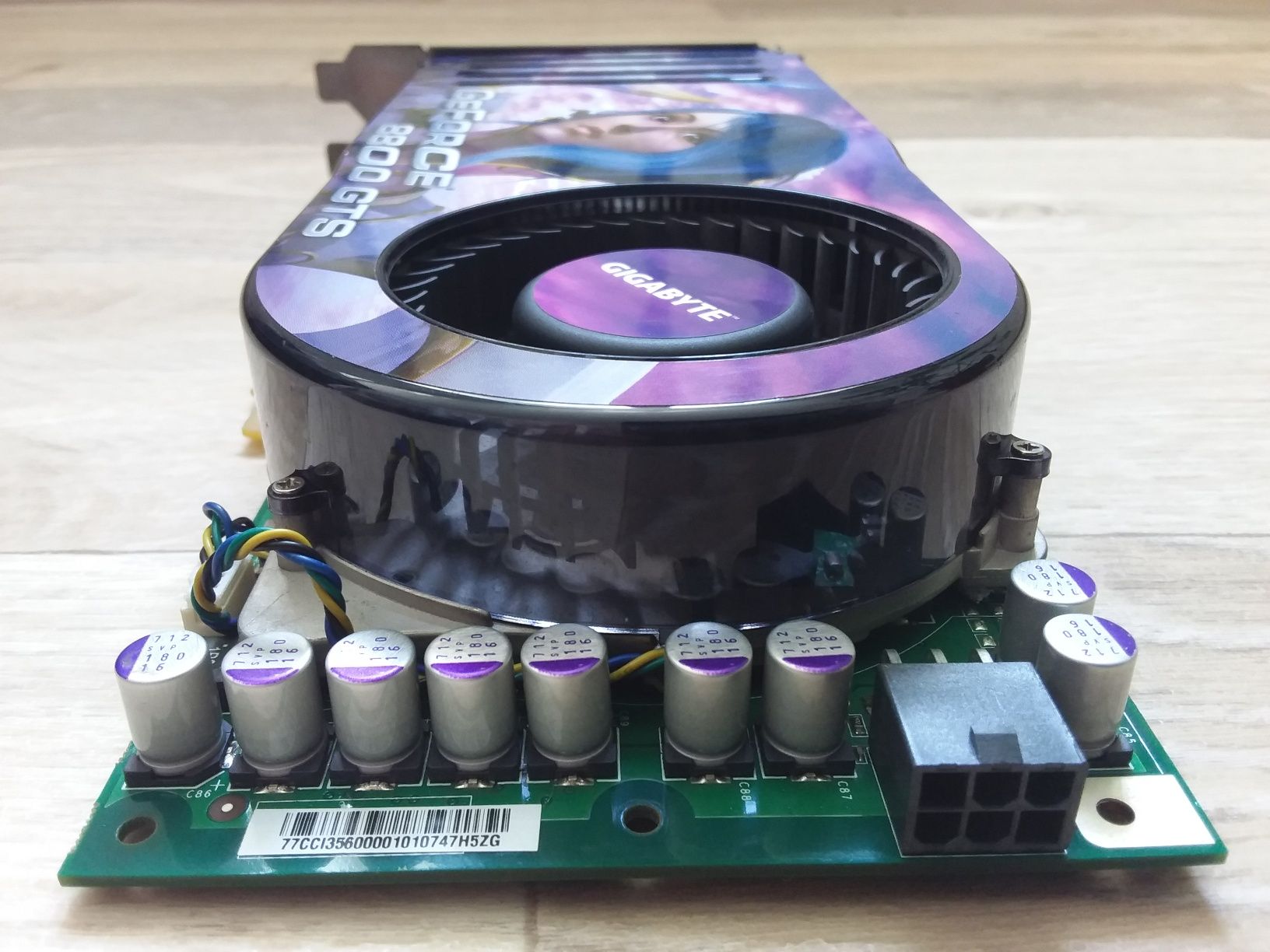 Видеокарта GIGABYTE GeForce 8800 GTS
