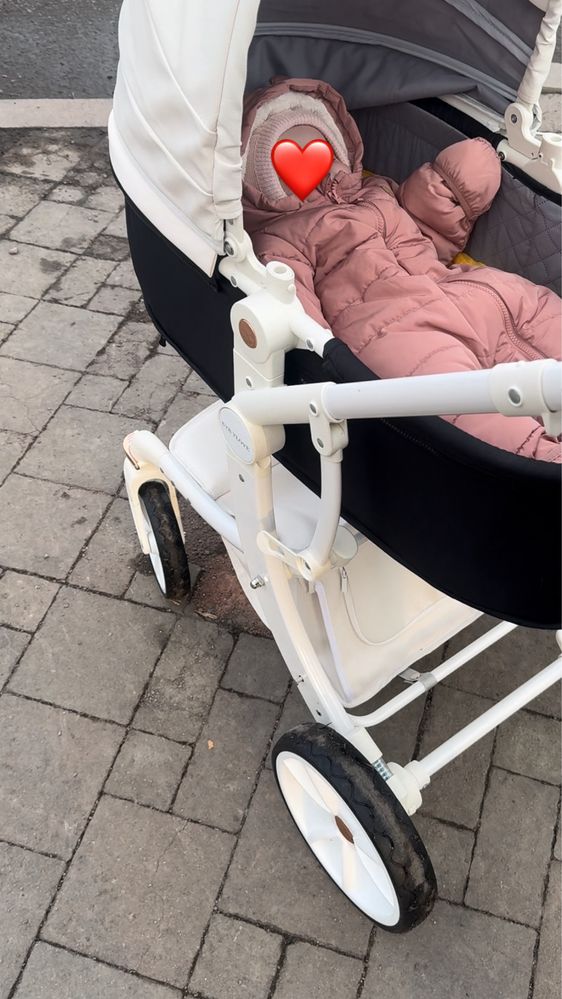 Продам хорошую коляску