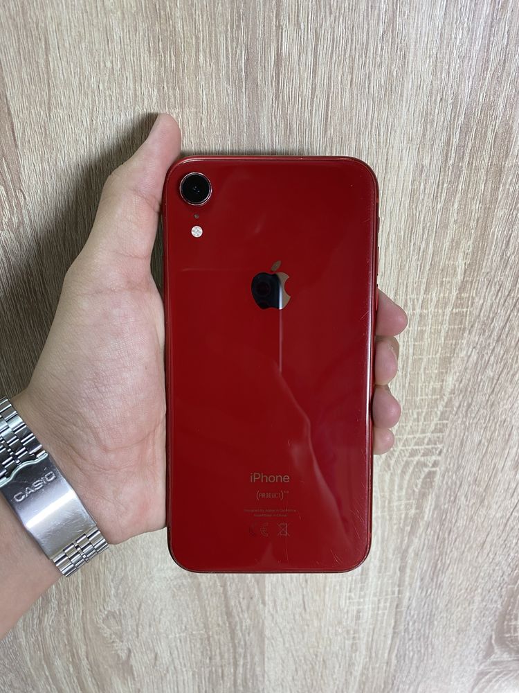 iPhone XR 64GB.