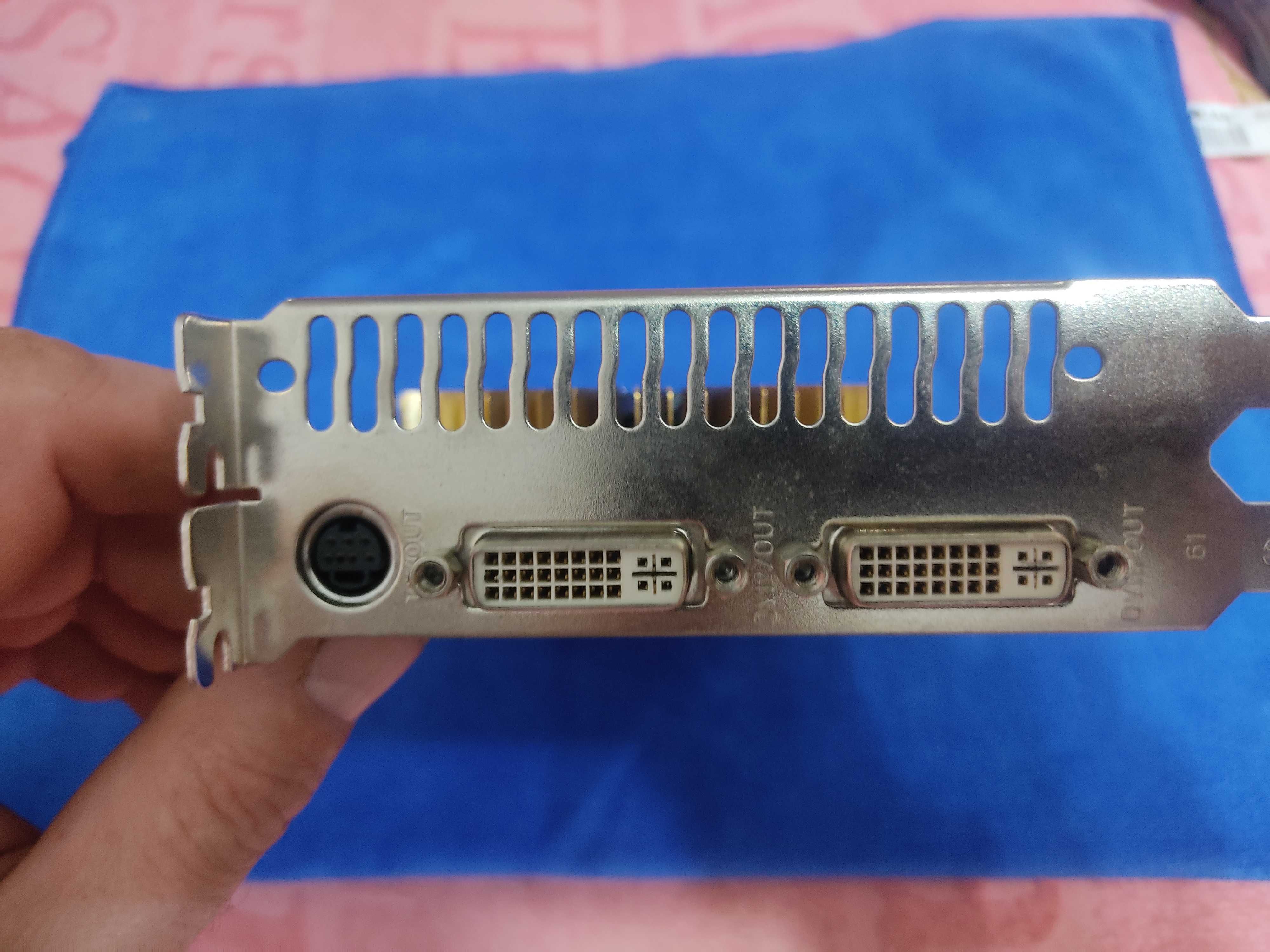 Продам видео карту GF9600GT ( рабочая)