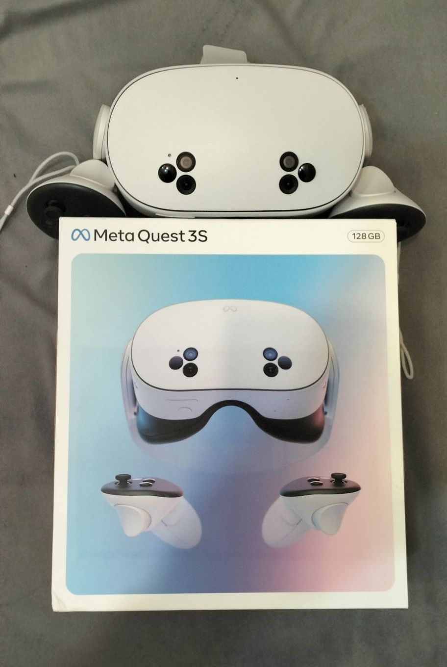 Продам VR-шлем Meta Oculus Quest 3s, версия на 128 гигабайт.