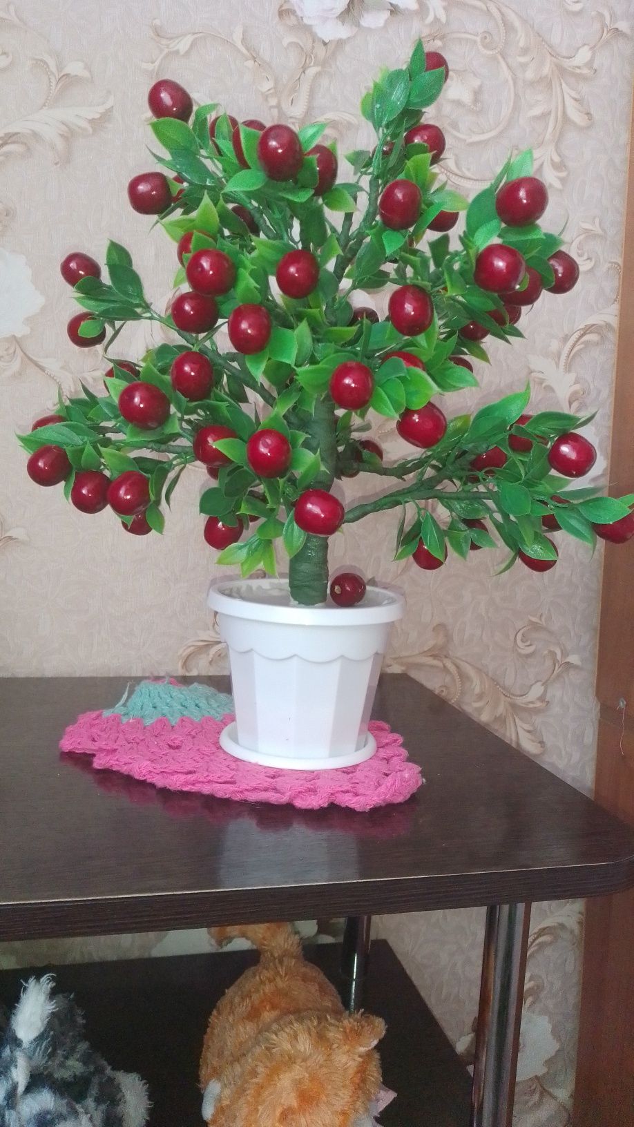 Продаю искуственные цветы наказ